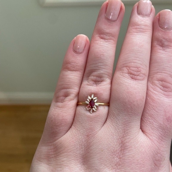 Suzanne Kalan Ruby & Diamond Ring Size 9 - Picture 6 of 7